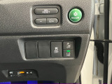 【VSA】車の横滑りを制御し、『走る・曲がる・止まる』の全領域で車の安全性を確保するシステムです!その他、安全装備もバッチリです!