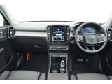 XC40 ウルトラ B4 AWD 4WD 
