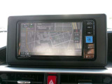 純正品の地デジTV対応のメモリーナビです。遠出や初めての場所でも安心ですね。