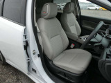 高級感のある上質な本革シートです。運転席はパワーシートになります。
