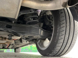 お車を安心してお乗りいただく為には、足回りの定期点検が欠かせません。サービスサポート(有償保証)では無料点検もご提供しており、安心のカーライフをお過ごしいただけるサポート体制が整っています。