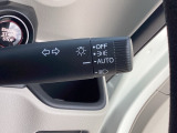 【オートライト(AUTO)】外の明るさをシステムが感知して、自動でヘッドライトが点灯します!ヘッドライトをつけ忘れを防ぐ便利機能です