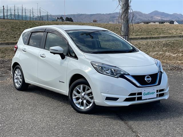 ノート 1.2 e-POWER X FOUR Vセレクション 4WD 4WD 修復歴無し