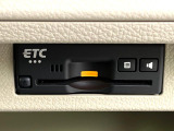 【ETC】高速道路の料金所をストレスなく通過!話題のスポットやサービスエリアに多い「スマートIC」利用時は必須のアイテムです。当店でセットアップを実施、ご納車当日からすぐにご利用いただけます!