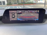 360&deg;ビューモニターも装備しています。車庫入れ、駐車が苦手なお客様、もう安心です!