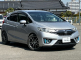 この度は数多くの中古車販売店の中より、弊社の物件の閲覧をしていただき有難うございます。ご不明な点が御座いましたらお気軽にお問合せ下さい。心よりお待ち致して居ります。
