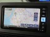 ダイハツ純正ナビゲーション付きです。