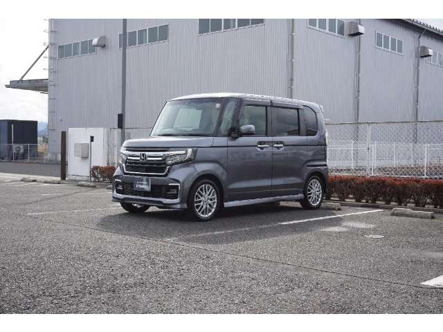 N-BOXカスタム  L ターボ