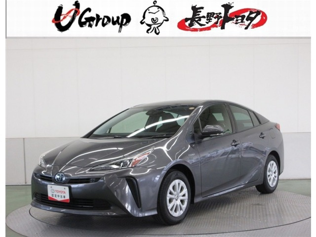 プリウス 1.8 S E-Four 4WD 