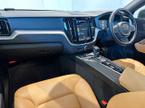 XC60 T5 AWD モメンタム 4WD 