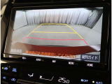 バックガイドモニターで、後方を確認しながら安心して駐車することができます。運転初心者も熟練者も必須の機能ですよ!