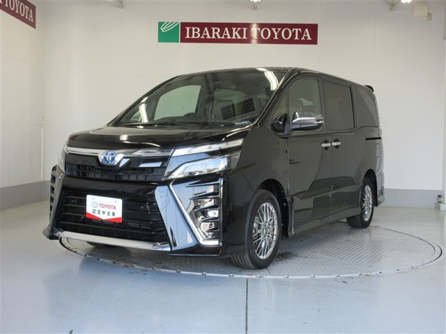 ヴォクシー 1.8 ハイブリッド ZS 煌III 