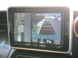 全方位モニター用カメラ付きです 上から見たイメージで駐車出来ますので車庫入れの苦手な方も楽に駐車出来ます♪
