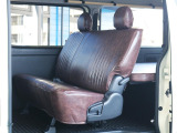 セカンドシート3人掛けベンチシート