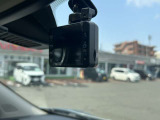 【ドライブレコーダー】時間に合わせた情報をしっかりと録画録音いたします。運転に際してのトラブルや事故などの映像もしっかりと録音録画いたします。