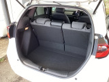 リアシートがあっても、しっかり荷物を積む事ができます。