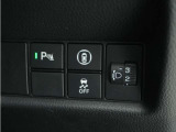 ◆障害物センサー◆車庫入れの時などに近くに障害物がある場合、障害物までの距離を音で知らせてくれます。