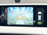 ●ガイドライン付きバックカメラ:不安な駐車もこれで安心!ガイドライン付きなので狭い箇所での駐車もラクラクです!
