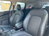 ◆LIBERALAは、輸入車選びの新たなスタイルを提案するインポート・セレクト・ブランドです。オーナー様となる方がクルマから直接感じる感性を第一にした、最良の一台との出会いをコーディネートいたします。