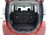 ラゲージスペースもしっかり確保。お買い物のお荷物もバッチリ積み込むことが出来て便利です!