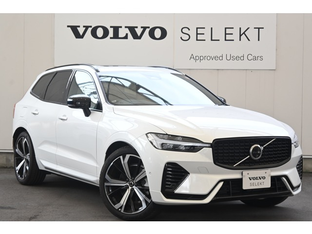 XC60リチャージ アルティメット T6 AWD PHEV ブラックエディション 4WD