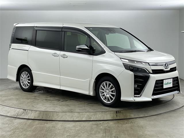 ヴォクシー 2.0 ZS 煌II 修復歴無し