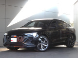 Q8スポーツバック e-tron 55 クワトロ Sライン 4WD