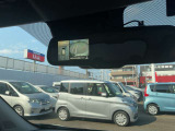 駐車をサポート アラウンドビューモニター(ルームミラー内)