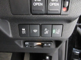 多彩な安心・快適機能を搭載した先進の安全運転支援システムのHonda SENSINGを搭載しております。