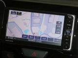 【7インチ純正ナビ】純正ナビを装備。タッチパネル式で使いやすく、詳細地図により目的地をピンポイントで設定できます。初めての道でも迷いにくく、ロングドライブも快適ですよ♪