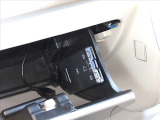 高速道路や有料道路の必需品のETCも装着されています。カードを入れるだけで、料金所をノンストップ&キャッシュレスで通過出来ます。長距離井戸の際にも役立ちます★☆★☆