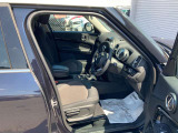 運転席は視界も良く、楽しく運転できます。