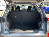 トランク(荷室)です!セカンドシートを折りたたむと長い荷物も収納できます。