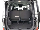 広々としたラゲージスペースを備えています。大きなものや長さのある荷物もしっかりと積み込めます。