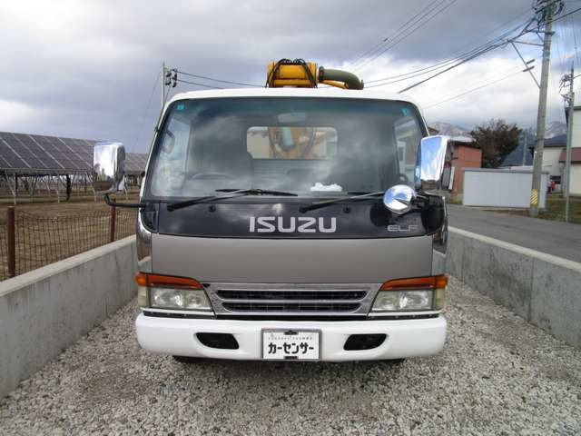 エルフ  コンクリートポンプ車