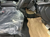 ■運転席の足元周りです!