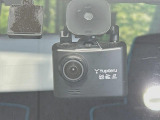 【ドライブレコーダー】ドライブレコーダー装備!走行中はもちろん、あおり運転や事故に遭遇した際、映像で記録し、万一のリスクに備えます。※記録用SDカードはお客様ご自身でご準備いただく必要があります。