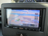 社外ナビゲーションが装着されてます。