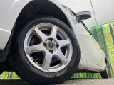【14インチアルミホイール】外観にマッチしたアルミホイールを装着しております。各種アルミホイールや、スタッドレスタイヤも取扱いしております。是非ご相談ください♪