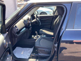 シート調整は稼働範囲が広いのでぴったりの運転ポジションに設定できます