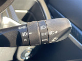 【 オートライト 】オートライトなのでライトの点け忘れを気にすることなく運転が出来ます♪//