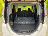 普段のお買い物や通勤、送迎等に十分な荷室スペースを確保しております。セカンドシートを倒すと、大きな荷物の積載も可能です♪