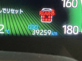 撮影時の走行距離です。 年式相応の走行距離ですが、内外装比較的キレイです ぜひ現車にてご確認ください