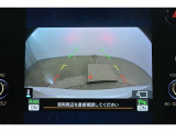 バックガイドモニターで、後方を確認しながら安心して駐車することができます。運転初心者も熟練者も必須の機能ですよ!