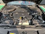 エンジンルームもきれいに清掃してあります☆V6です