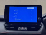 ディスプレイオーディオを装備。スマホと車をつなぐことで、これまでのナビに加えていろんなサービスが楽しめます。