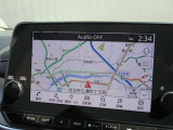 メーカーナビゲーションが装着されてます。
