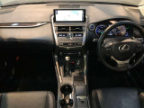 NX 300h バージョンL 4WD 