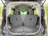 普段のお買い物や通勤、送迎等に十分な荷室スペースを確保しております。セカンドシートを倒すと、大きな荷物の積載も可能です♪