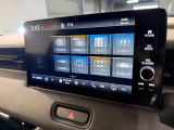 ホンダ車専用車載通信機能「Honda CONNECT(ホンダコネクト)」に対応で、便利と快適がさらに広がったナビディスプレイです。